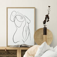 Mockup affiche minimaliste line art en noir et blanc d'une femme nue.