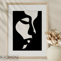 Mockup de l'affiche minimaliste en noir et blanc Jenna, portrait de femme de profil.