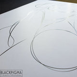 Illustration line art d'une femme nue, affiche érotique Mia, dessin original Blackpigma.