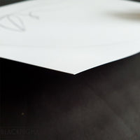 Papier blanc épais 250g, qualité supérieure, illustration noir et blanc Lara.